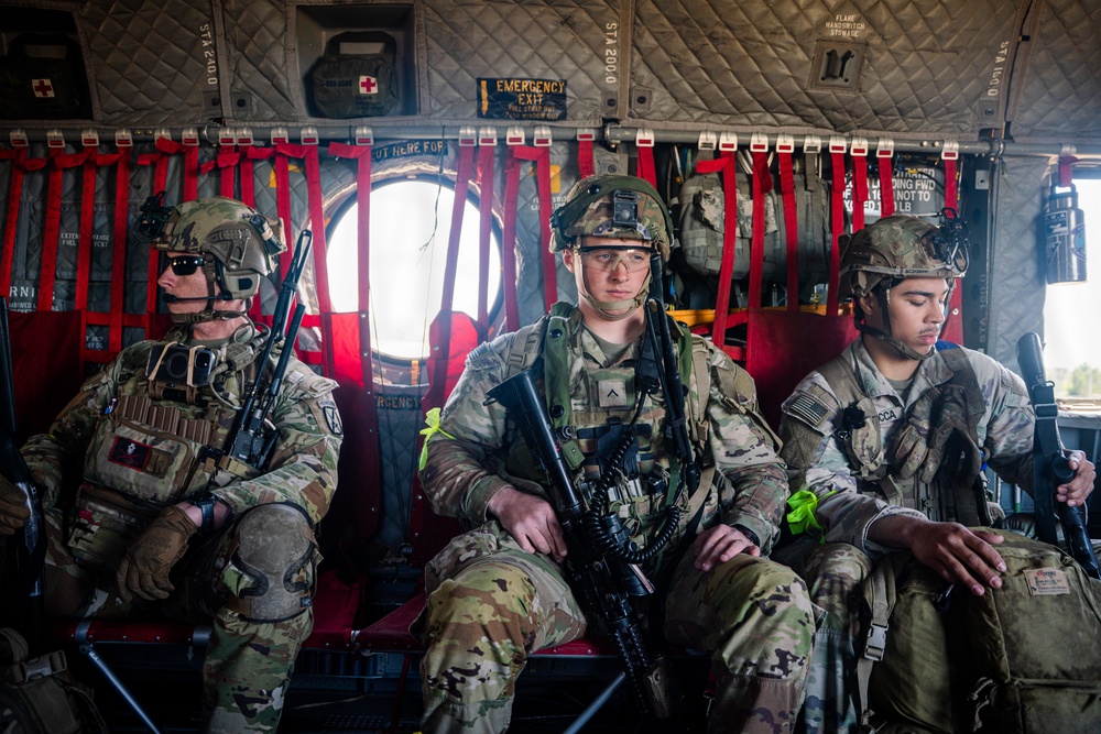 4-31 “Polar Bears” Execute Joint Forcible Entry Operation for Mountain Peak 25-01