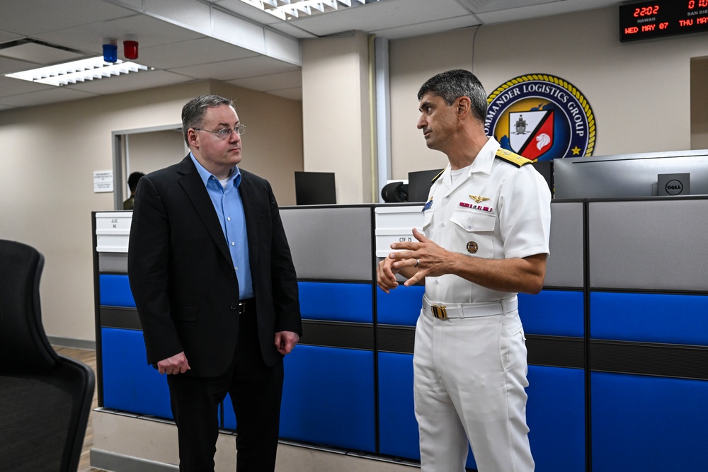 U.S. Deputy Assistant Secretary of Defense for South and Southeast Asia Visits COMLOG WESTPAC, May 8, 2025