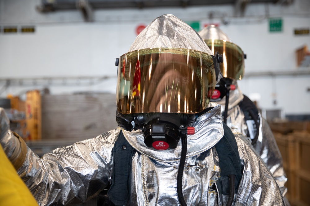 George Washington Hanger Deck Conducts Aircraft Firefighting Drills
