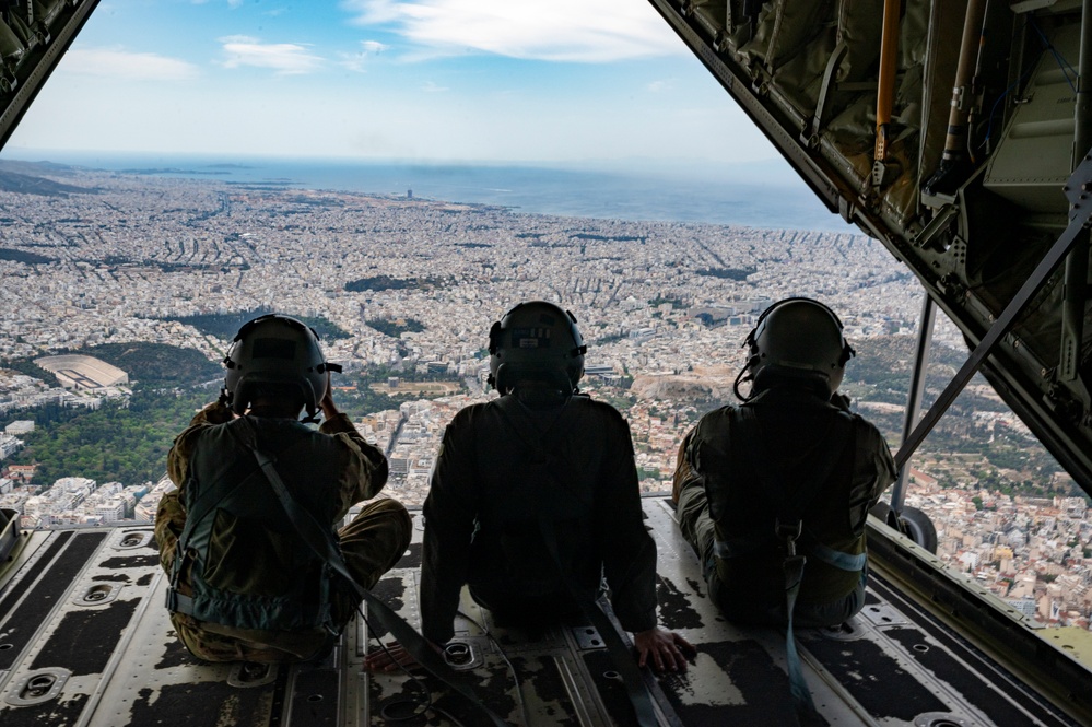 37th AS hosts U.S. Embassy and Hellenic Air Force for a mission showcase