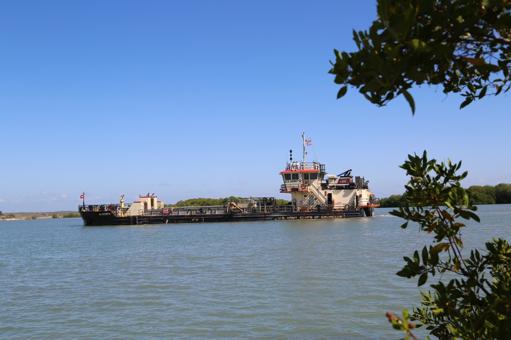 U.S. Army Corps of Engineers MURDEN Dredges Naval Station Guantanamo Bay Harbor