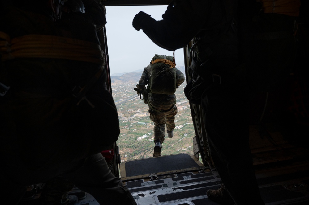 37th AS, Hellenic Army conduct static line jumps during SCXII