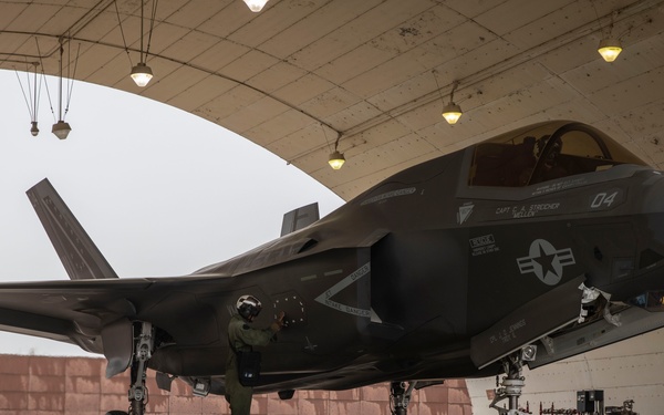 U.S. Marines practice for upcoming air show in Osan