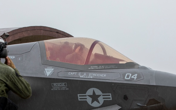 U.S. Marines practice for upcoming air show in Osan