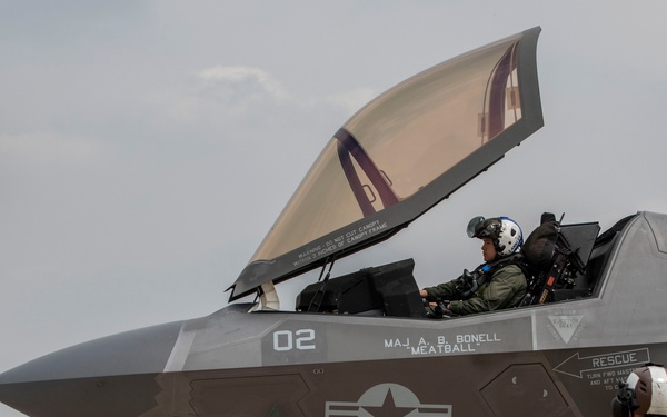 U.S. Marines with VMFA-214 participate in Day 2 of Osan Air Power Days