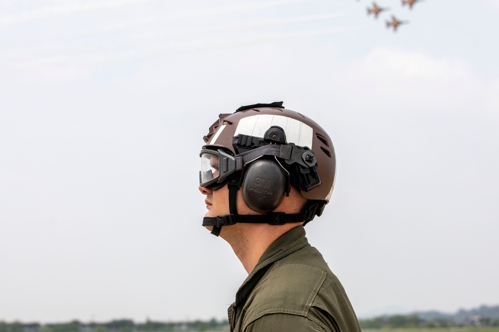 U.S. Marines with VMFA-214 participate in Day 2 of Osan Power Days