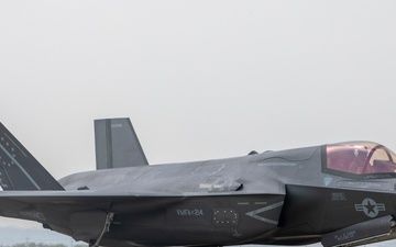 U.S. Marines with VMFA-214 participate in Day 2 of Osan Power Days