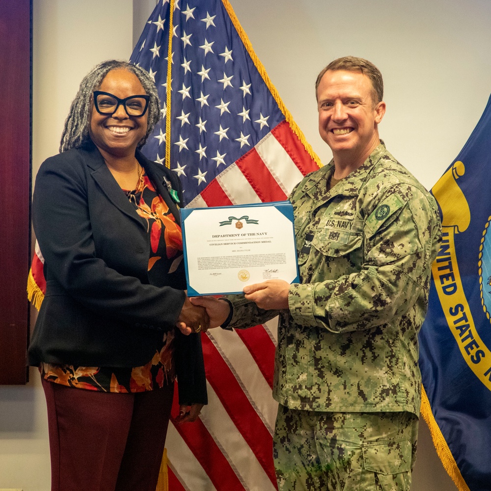 Navy and Marine Corps Force Health Protection Command (NMCFHPC) hosts a retirement ceremony for Mrs. Selina Tyler