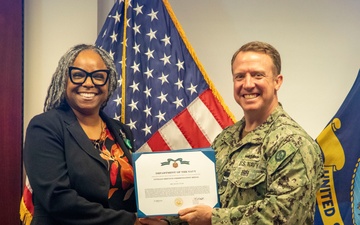 Navy and Marine Corps Force Health Protection Command (NMCFHPC) hosts a retirement ceremony for Mrs. Selina Tyler
