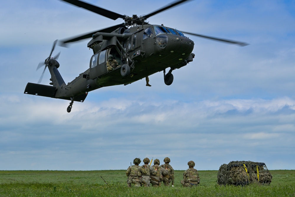 Air Assault sustainment training at MKAB