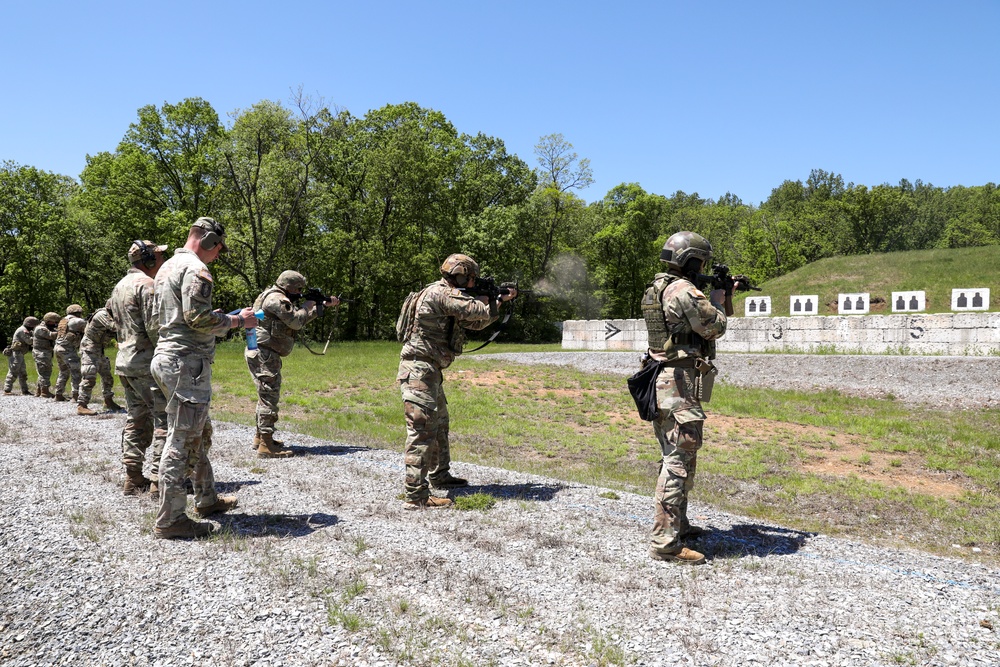 Pa. Guard members compete in Governor’s Twenty marksmanship competition