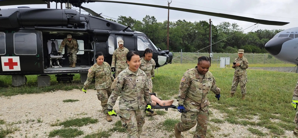 Respiratory Therapist Students Sharpen Skills in Joint Field Training Exercise