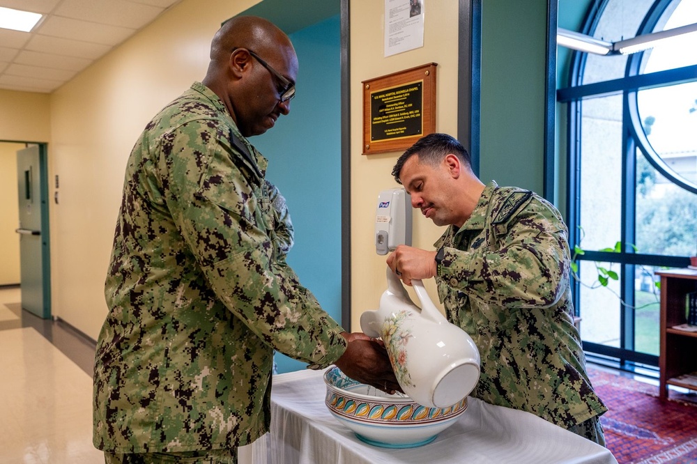 USNH Sigonella and USNMRTU Bahrain Honor Nurses with Time-Honored Blessing of the Hands Ceremonies