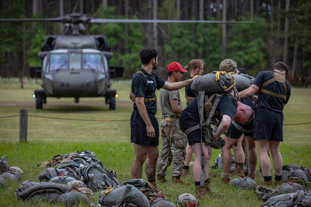 507th PIR AIRBORNE OPERATION (WATER)
