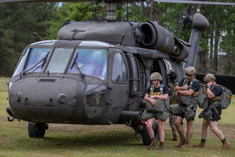 507th PIR AIRBORNE OPERATION (WATER)
