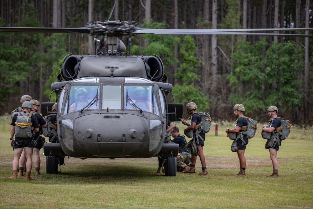 507th PIR AIRBORNE OPERATION (WATER)