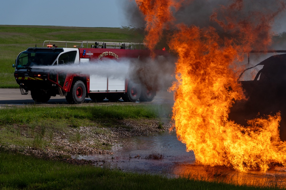 509th CES firefighters conduct live fire exercise at Whiteman AFB