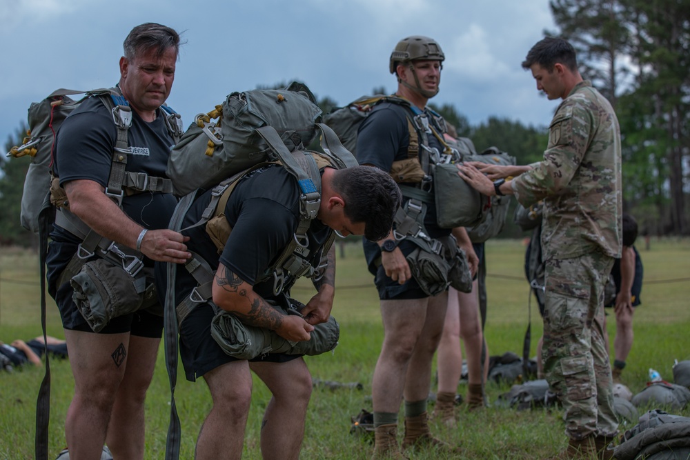 507th PIR AIRBORNE OPERATION (WATER)