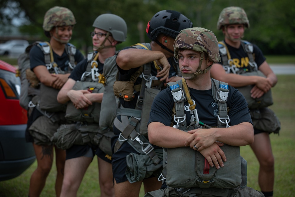 507th PIR AIRBORNE OPERATION (WATER)