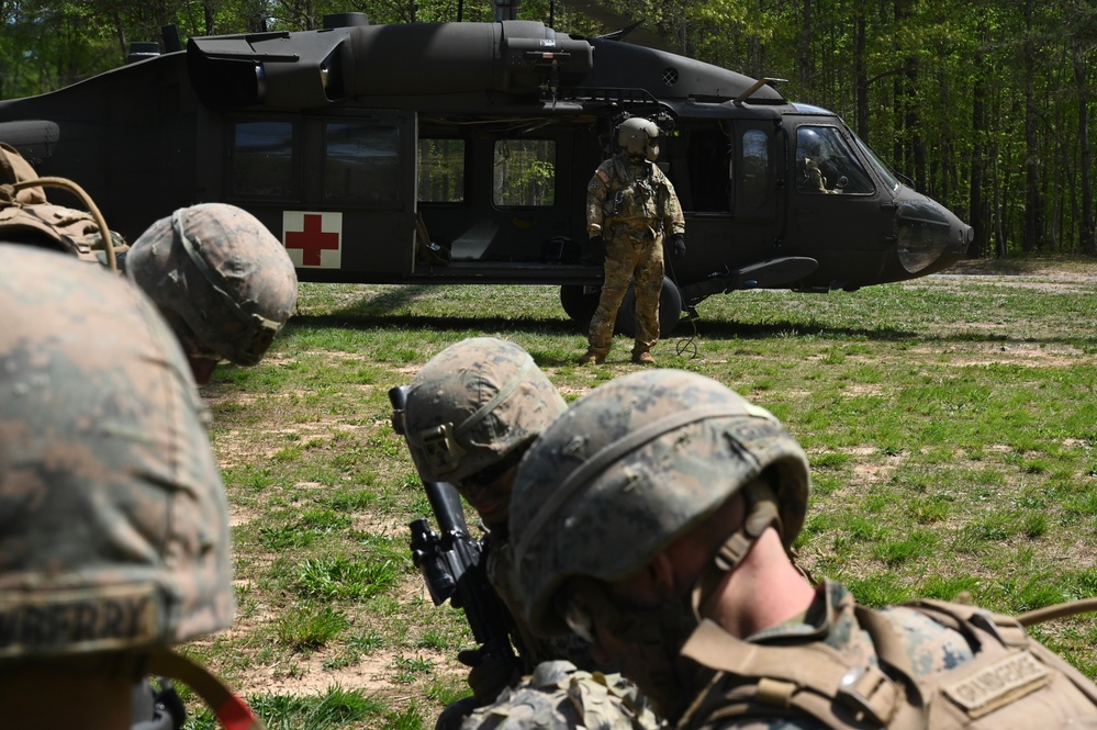D.C. Army Aviation trains with Marine Corps Alpha Co. 1-25, The Basic School (TBS)