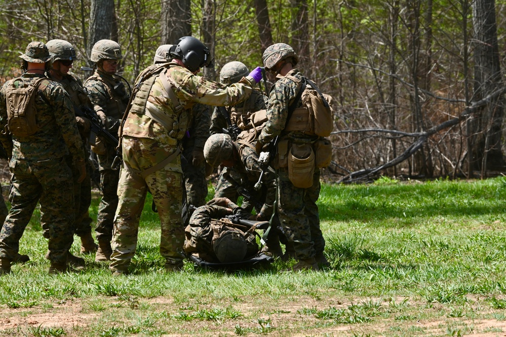 D.C. Army Aviation trains with Marine Corps Alpha Co. 1-25, The Basic School (TBS)