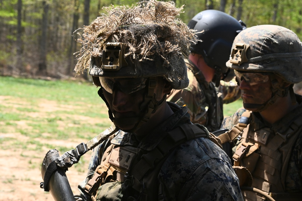 D.C. Army Aviation trains with Marine Corps Alpha Co. 1-25, The Basic School (TBS)