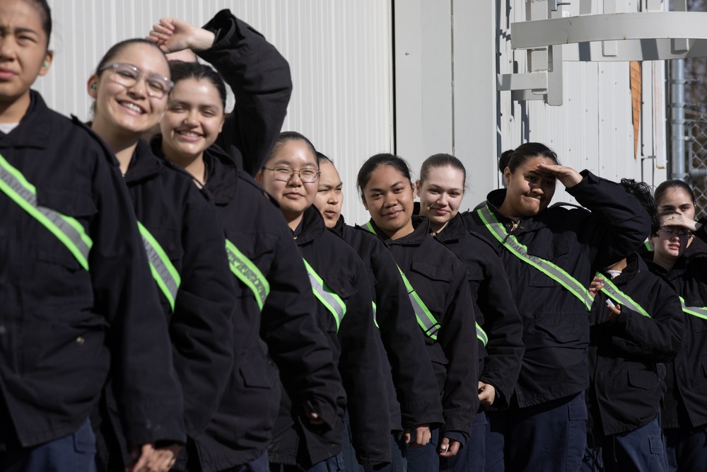 Alaska Military Youth Academy cadets fly with the Alaska Army National Guard