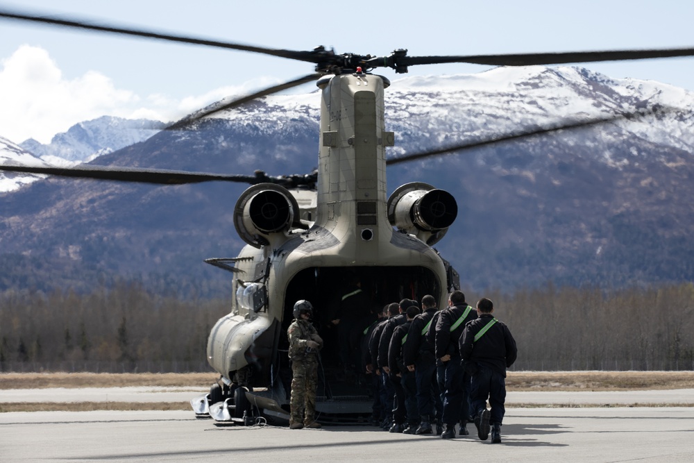 Alaska Military Youth Academy cadets fly with the Alaska Army National Guard