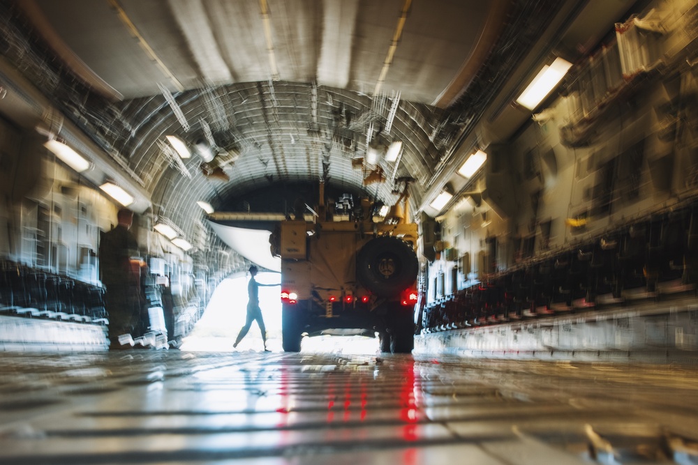 3d MLR conducts a loading operation with MADIS