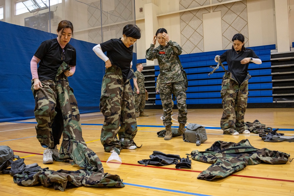 MARFORK and ROK Marine Corps Spouses participate in Jane and John Wayne day