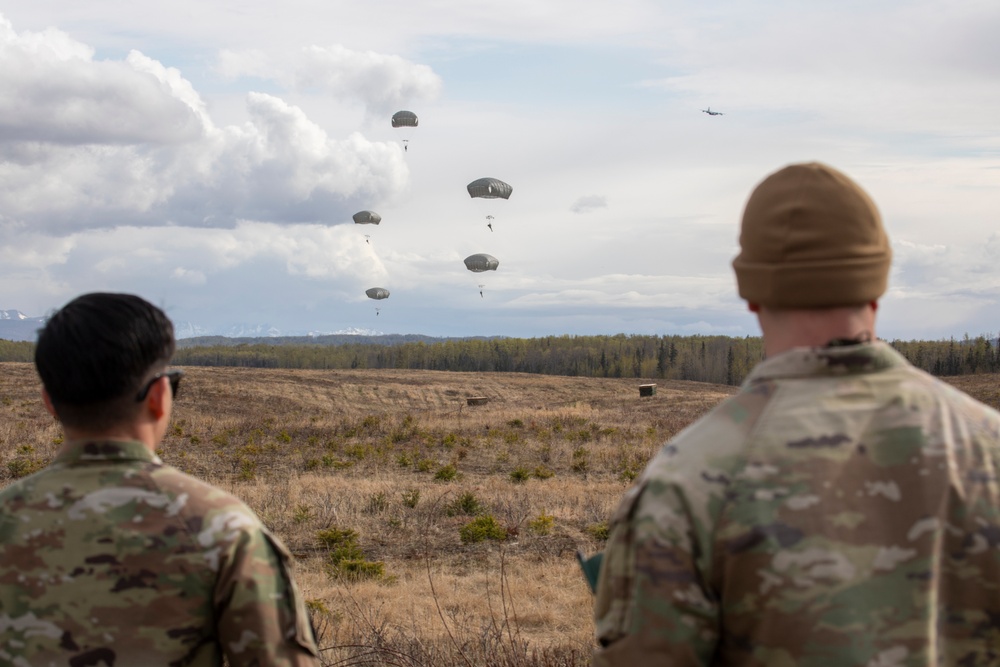 U.S. Marines, Army, Air Force conduct joint operations during Kodiak Mace 25
