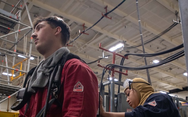 George Washington Sailors train during a general quarters drill