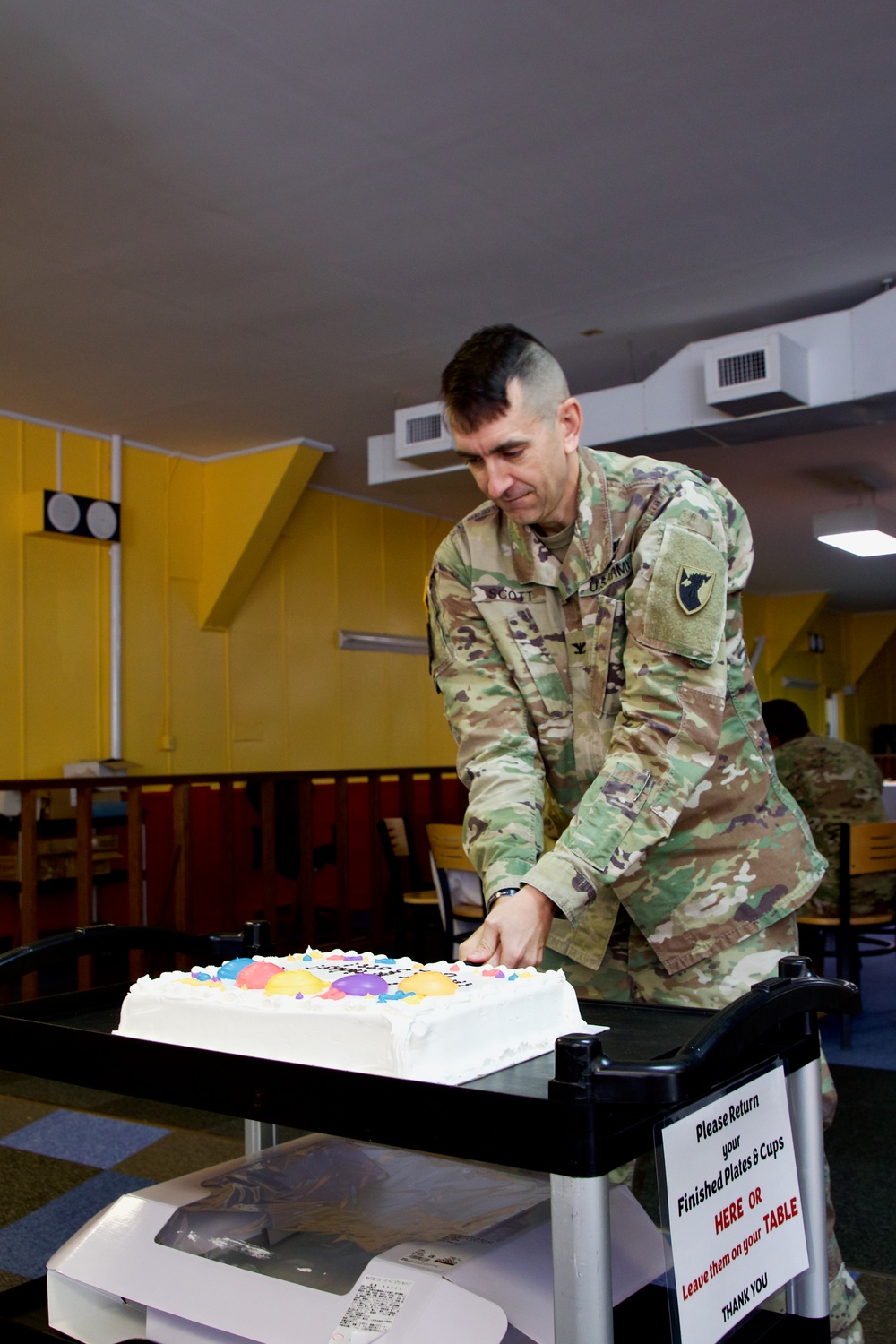 Brigade Headquarters Hosts Thanksgiving Lunch
