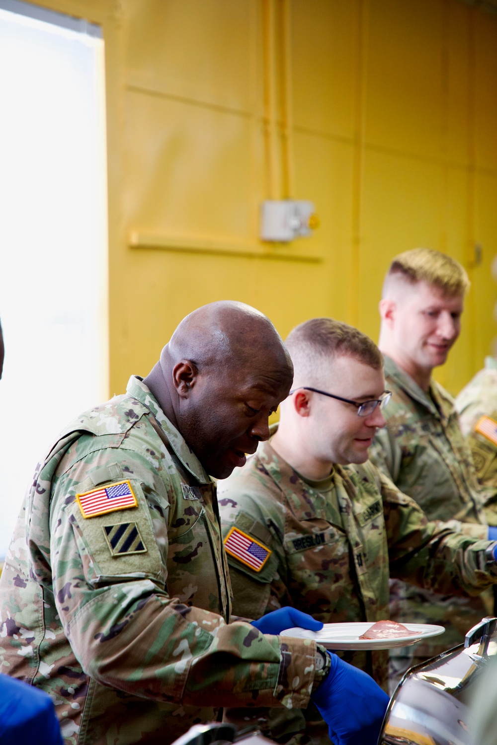 Brigade Headquarters Hosts Thanksgiving Lunch