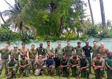 Reserve Marines Lead Martial Arts, Weapons Training with São Toméan Military