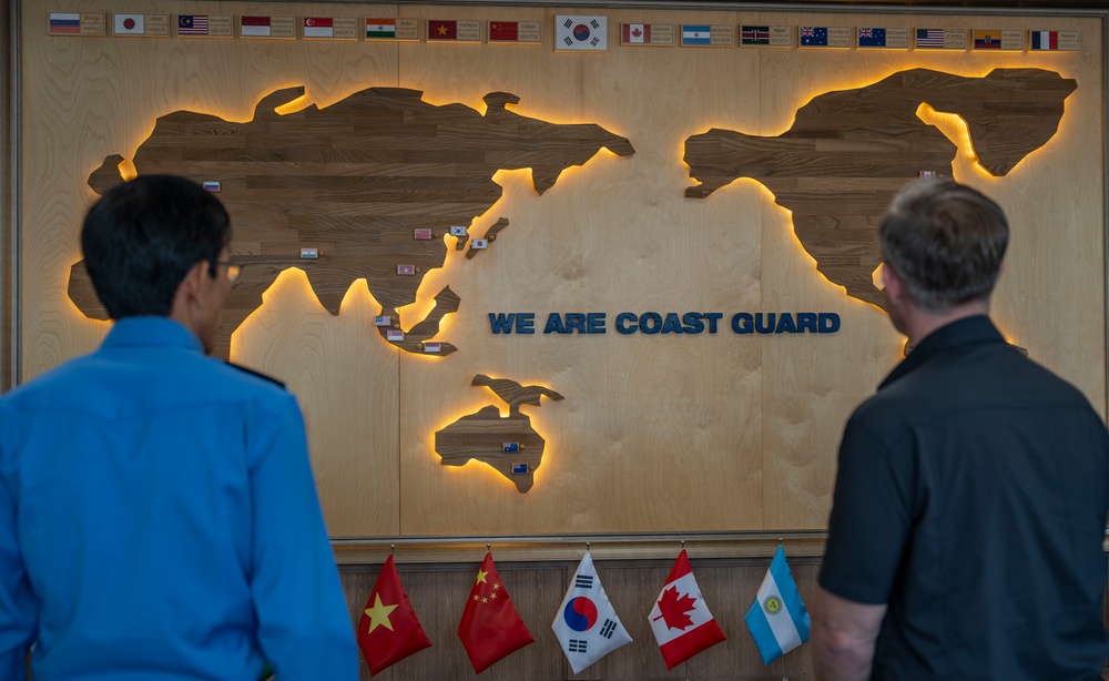 U.S. SOF, ROK Coast Guard conduct bilateral forensics, CBRN identification training at Jeju