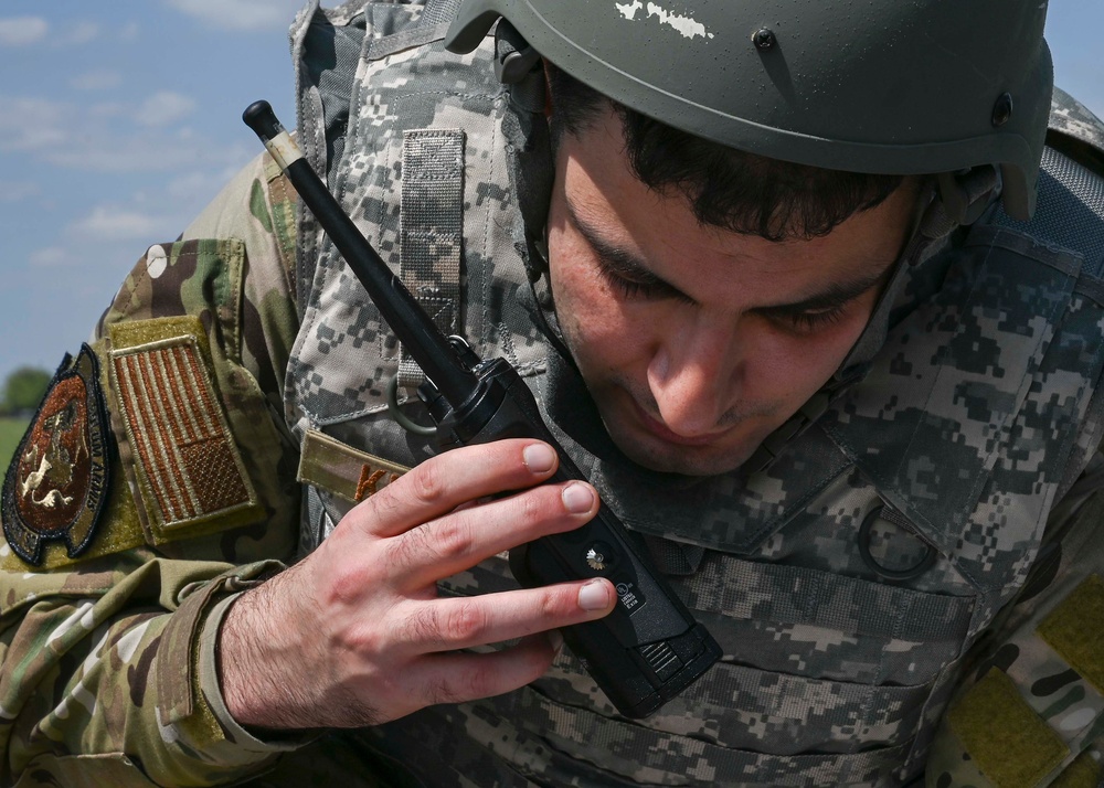 Skyway Chariot: 100th OSS Airmen operate contingency flight line