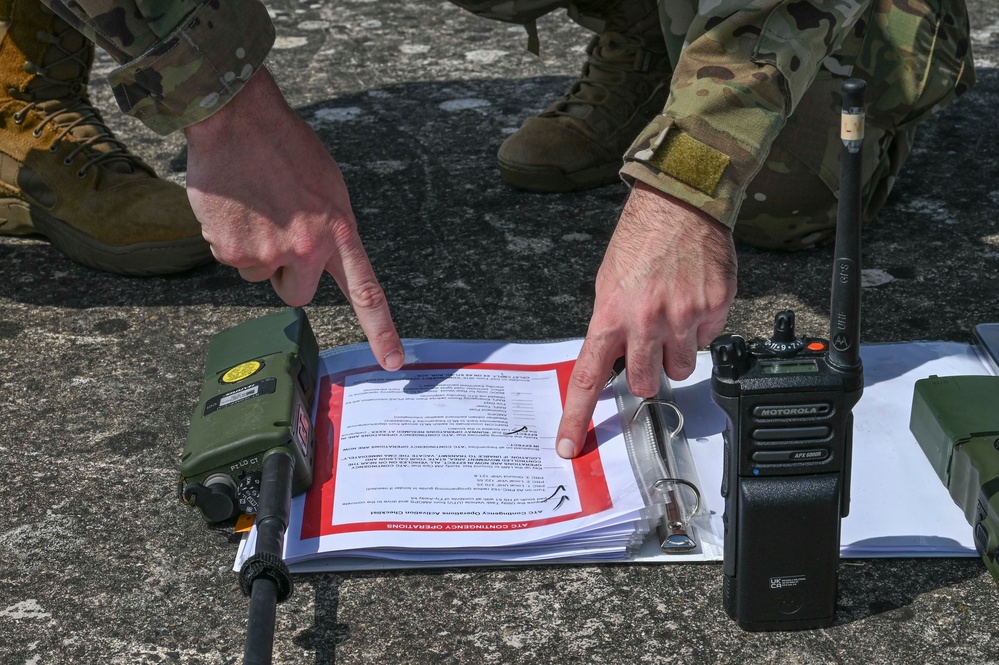 Skyway Chariot: 100th OSS Airmen operate contingency flight line