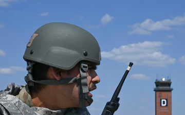 Skyway Chariot: 100th OSS Airmen operate contingency flightline