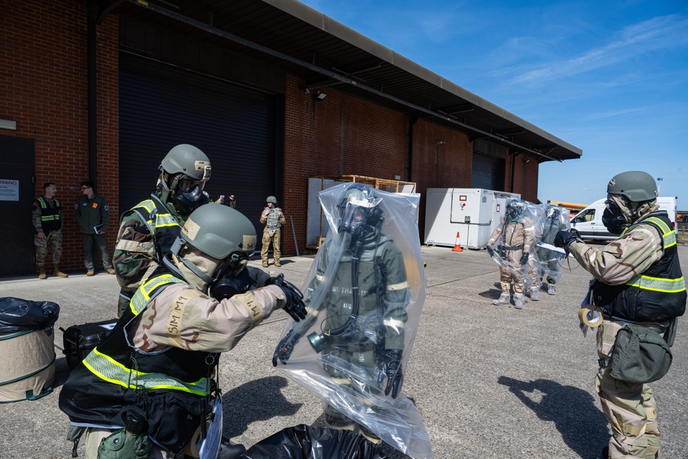 Skyway Chariot: 100th OSS Airmen practice aircrew decontamination