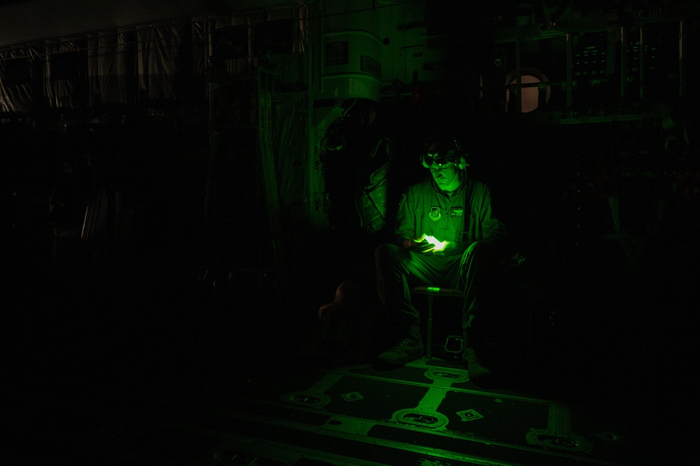BH 25-2: 18th Aeromedical Evacuation Squadron conducts readiness mission