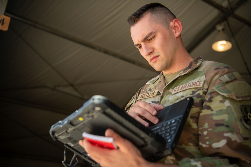 Service Anywhere with Expeditionary Comms