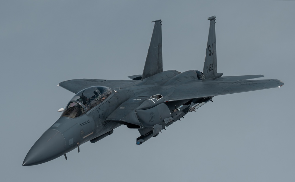 Refueling the Strike Eagle