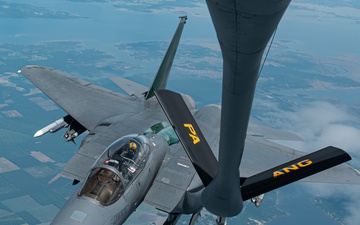 Refueling the Strike Eagle