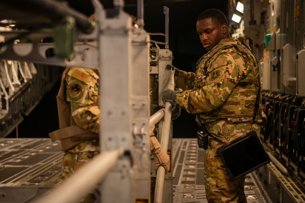379th EAES Exercises in Patient Transport