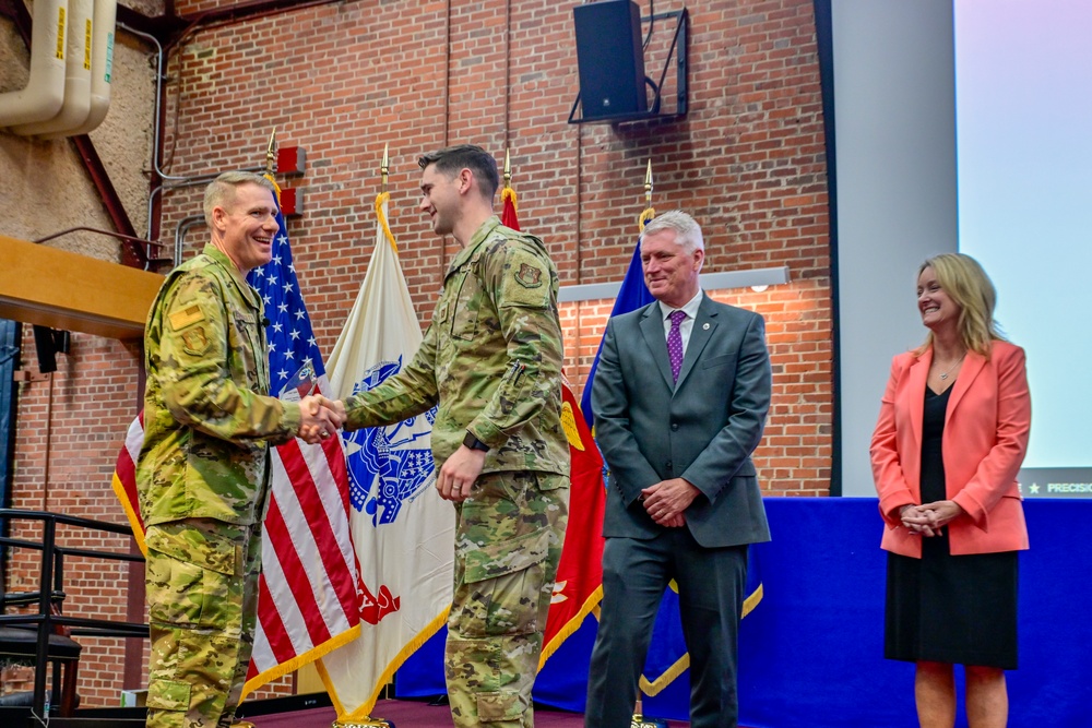 DLA Aviation honors employees, addresses leadership transition at annual awards and town hall