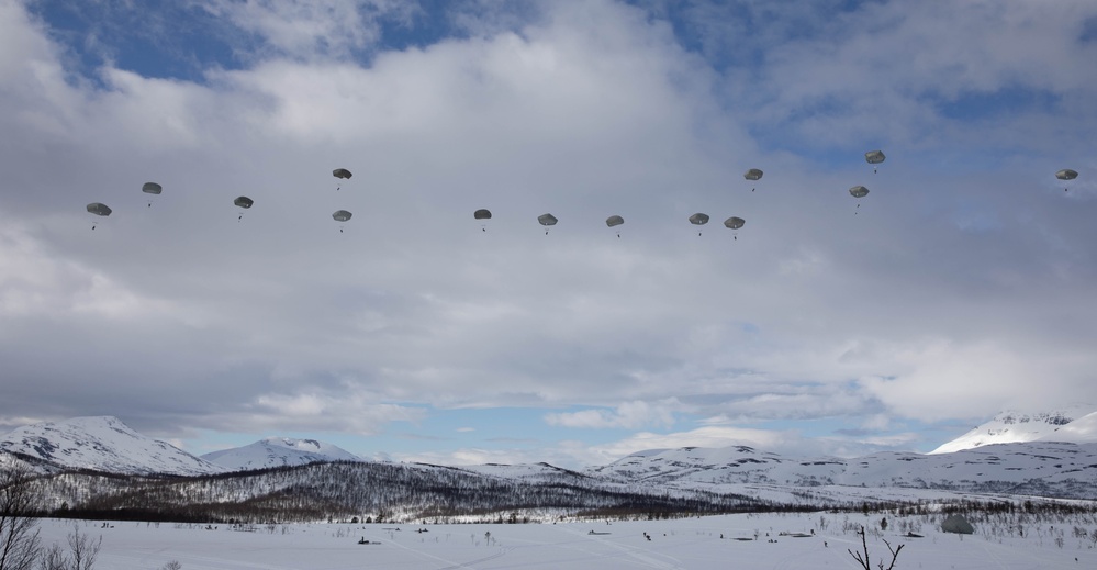 Paratroopers from the 2nd Battalion, 505th Parachute Infantry Regiment, 3rd Brigade Combat Team, 82nd Airborne Division descend into the drop zone May 13, 2025, in Bardufoss, Norway, as part of Defender 25.