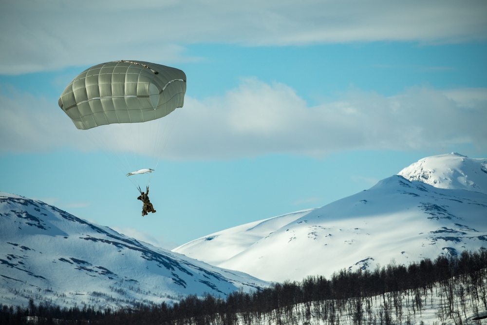 82nd Airborne Division's Panther Brigade conducts Joint Force Entry into Norway during Swift Response