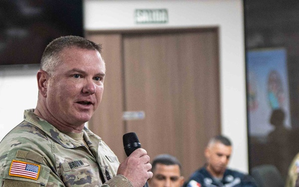Missouri Guard, Panama Share Knowledge in Bilateral Training