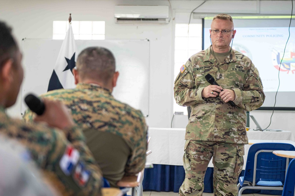 Missouri Guard, Panama Share Knowledge in Bilateral Training